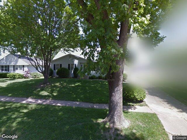 2532 glen elm dr ne, cedar rapids,  IA 52402