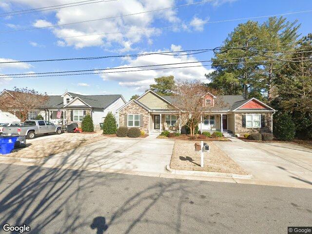 508 w church st, benson,  NC 27504