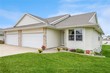 6704 waterview dr sw, cedar rapids,  IA 52404