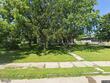 921 9th st, la salle,  IL 61301