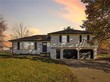 509 santa fe dr, gower,  MO 64454
