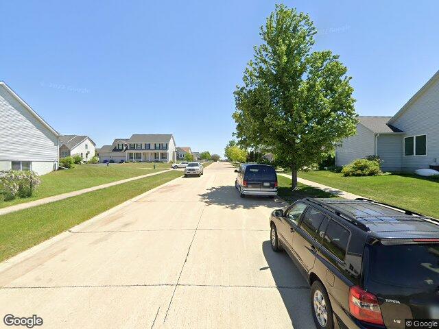 7236 underwood ave sw, cedar rapids,  IA 52404