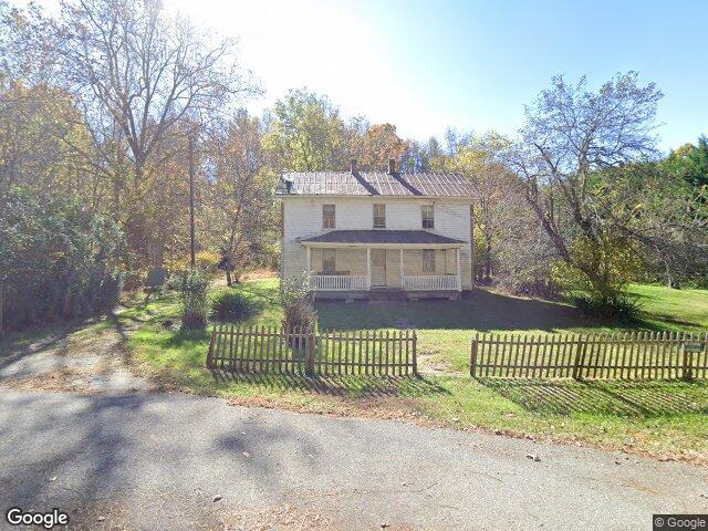 2717 max creek rd, hiwassee,  VA 24347