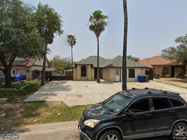 153 biscayne loop, laredo,  TX 78045