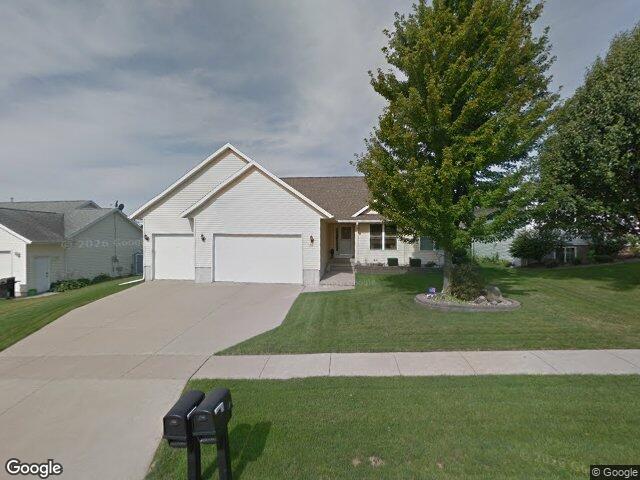 830 alexis ln, marion,  IA 52302