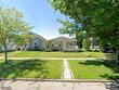 819 g ave nw, cedar rapids,  IA 52405