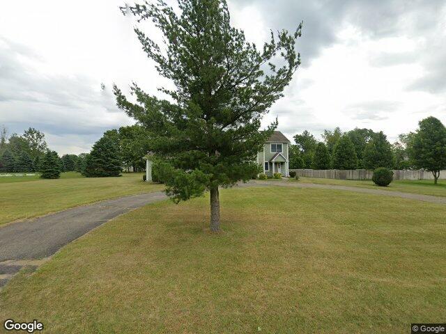 50545 rebecca dr, paw paw,  MI 49079