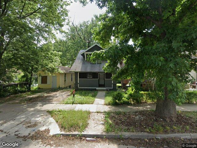 3814 s benton ave, kansas city,  MO 64128