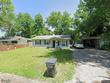 124 saint james ln, east saint louis,  IL 62206