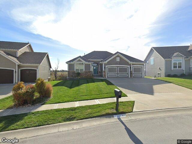 7107 ne 116th pl, kansas city,  MO 64156