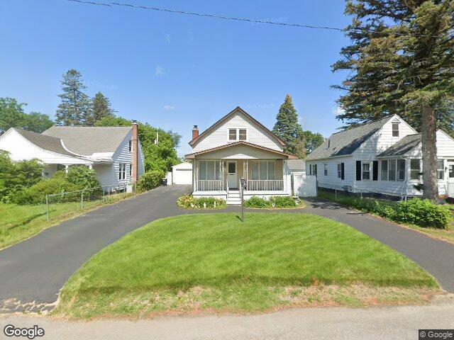 2105 oaklawn ave, schenectady,  NY 12306