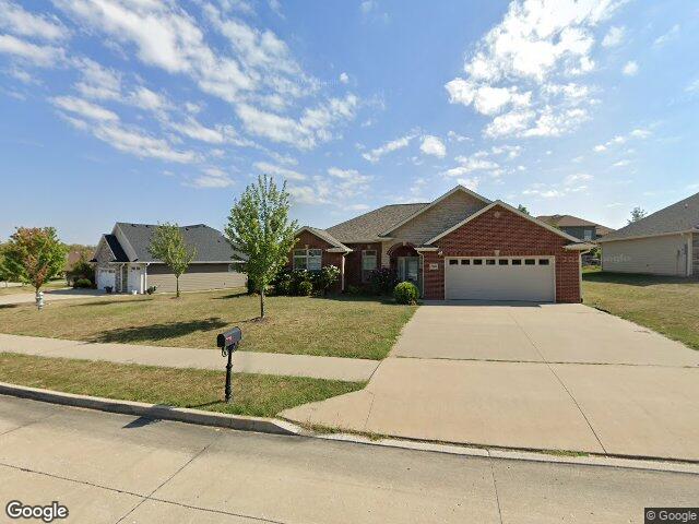 2100 bates creek dr, columbia,  MO 65201