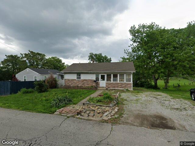 3303 s overton ave, independence,  MO 64052