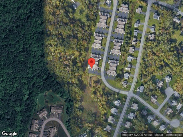 614 lois ln, schenectady,  NY 12304