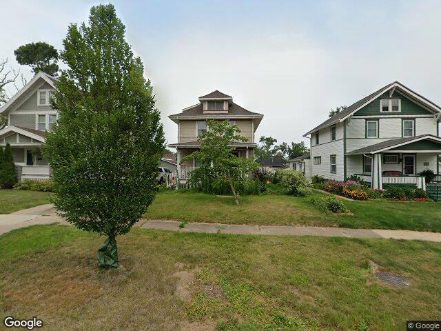 250 highland dr nw, cedar rapids,  IA 52405