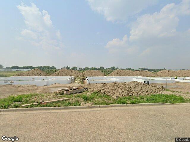 1513 47th loop se, minot,  ND 58701