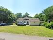 8600 summit st, kansas city,  MO 64114