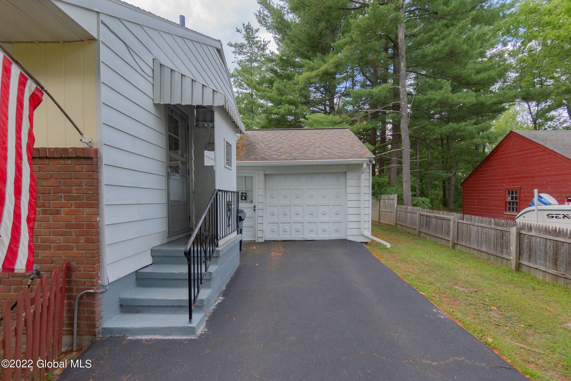 2303 balltown rd, schenectady,  NY 12309