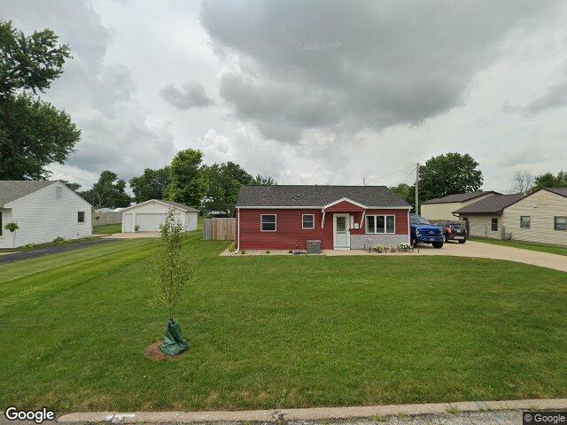 5532 j st sw, cedar rapids,  IA 52404
