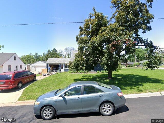 703 40th st se, cedar rapids,  IA 52403