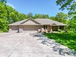 19050 n route v, sturgeon,  MO 65284