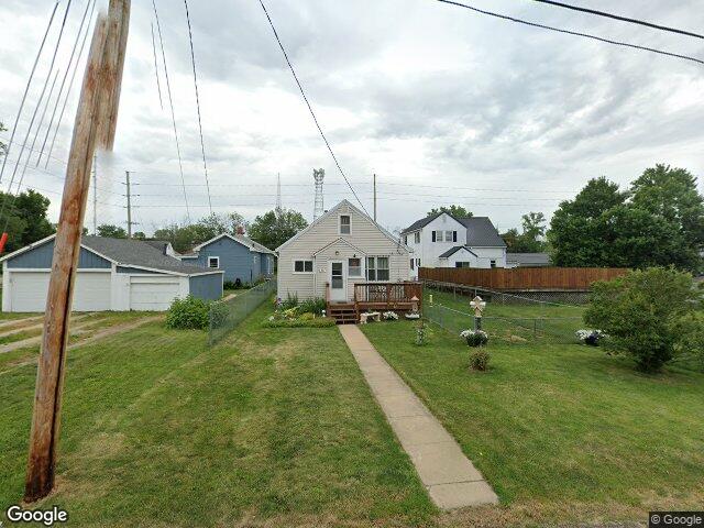1211 22nd ave sw, cedar rapids,  IA 52404