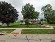 819 valley st, center point,  IA 52213