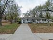 318 n park st, bonner springs,  KS 66012