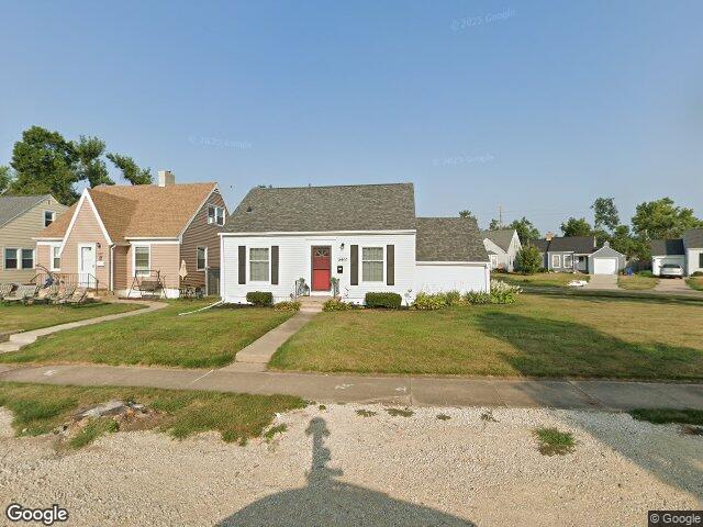 2500 d ave ne, cedar rapids,  IA 52402