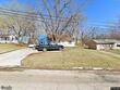 9911 hillcrest rd, kansas city,  MO 64134