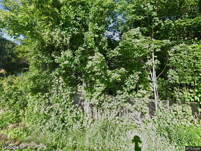 17 dodge rd, edgecomb,  ME 04556