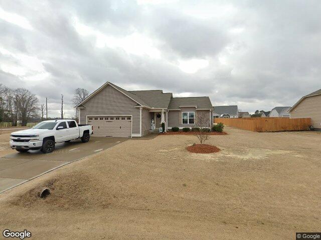25 cornfield ln, benson,  NC 27504
