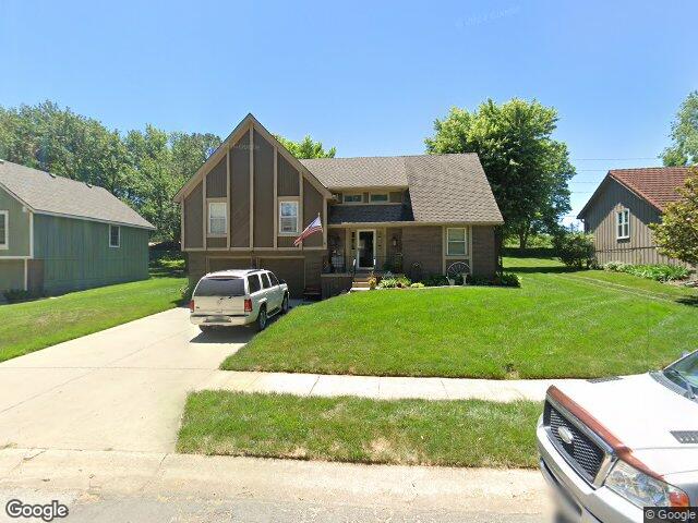 3711 ne beechwood dr, lees summit,  MO 64064