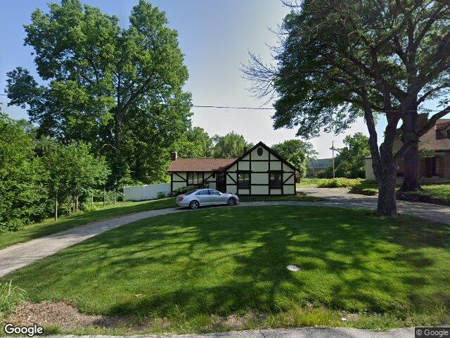 505 e 97th st, kansas city,  MO 64131