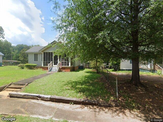 402 e st, thomaston,  GA 30286
