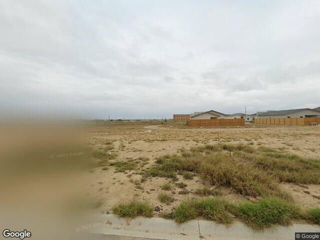 1427 los estribos dr, laredo,  TX 78043
