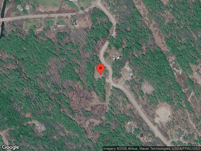 21 river point rd, wiscasset,  ME 04578