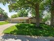 11213 e 61st st, raytown,  MO 64133