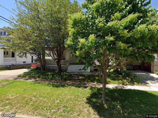 371 19th st se, cedar rapids,  IA 52403