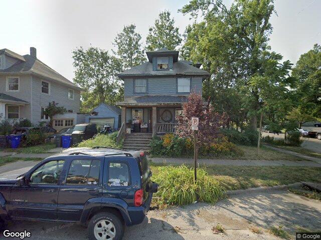 1703 a ave ne, cedar rapids,  IA 52402