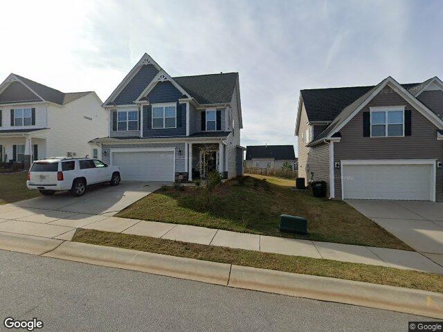 756 lakemont dr, clayton,  NC 27520