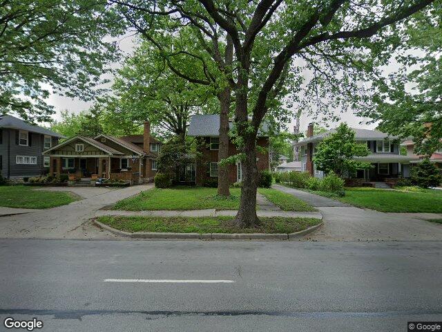 5728 rockhill rd, kansas city,  MO 64110