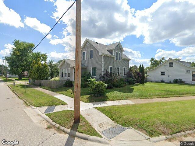 681 central ave, marion,  IA 52302