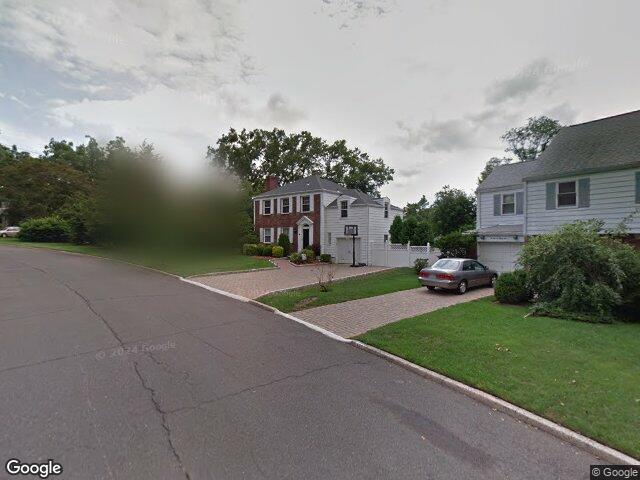 622 s forest dr, teaneck,  NJ 07666