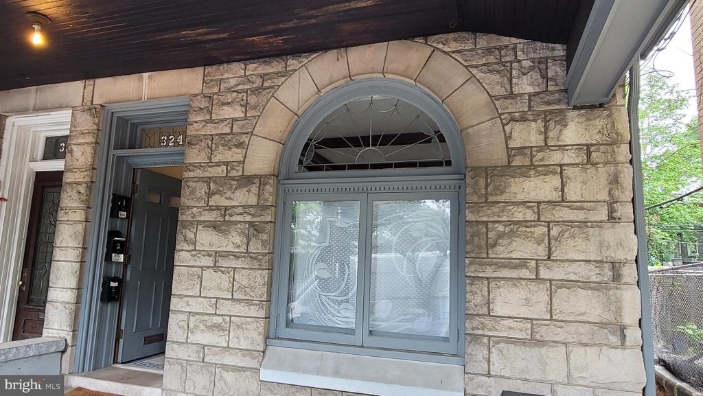 324 spring st, reading,  PA 19601