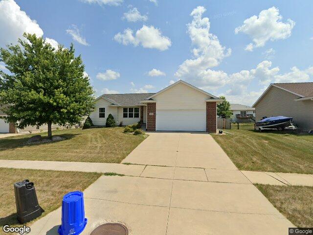 2405 tamerac dr, marion,  IA 52302