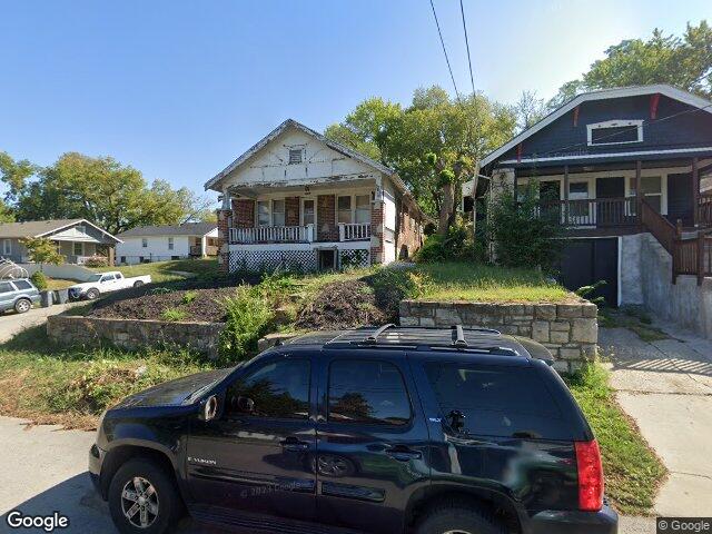 2119 n 32nd st, kansas city,  KS 66104