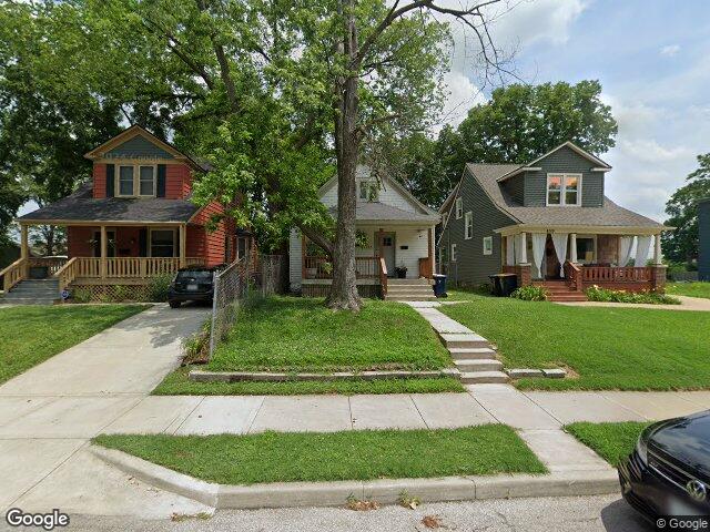 4115 tracy ave, kansas city,  MO 64110