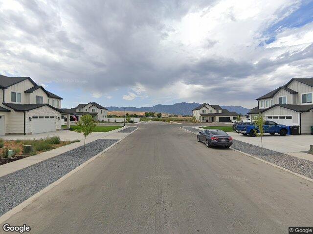 669 e 1250 s, hyrum,  UT 84319