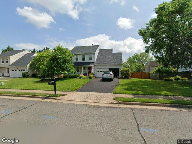 9395 cloverhill ct, manassas,  VA 20110
